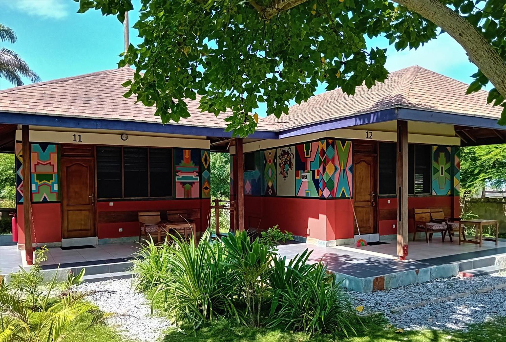 Ko-Sa Beach Resort Ltd Ampeni ภายนอก รูปภาพ