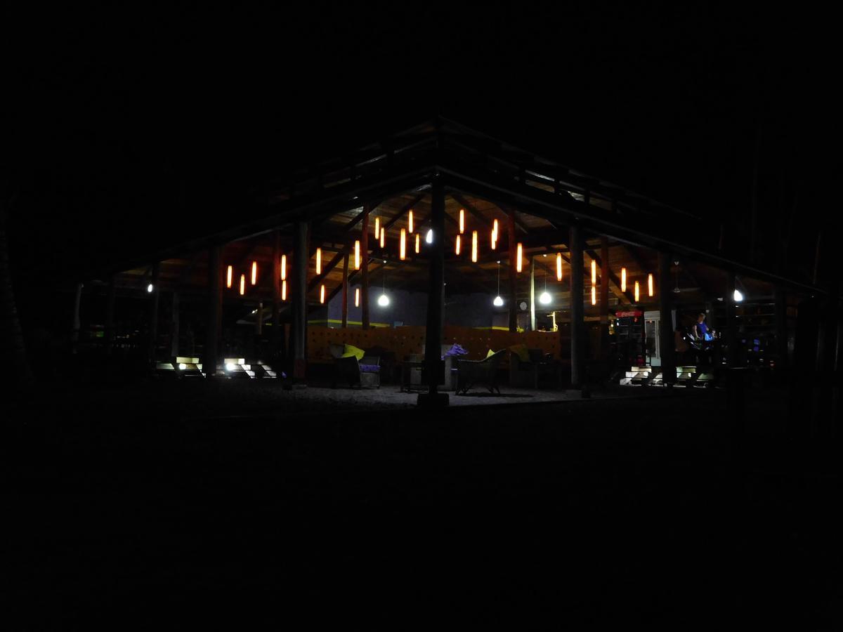 Ko-Sa Beach Resort Ltd Ampeni ภายนอก รูปภาพ